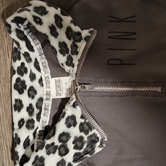 Pink jacket - Picture 2 of 2